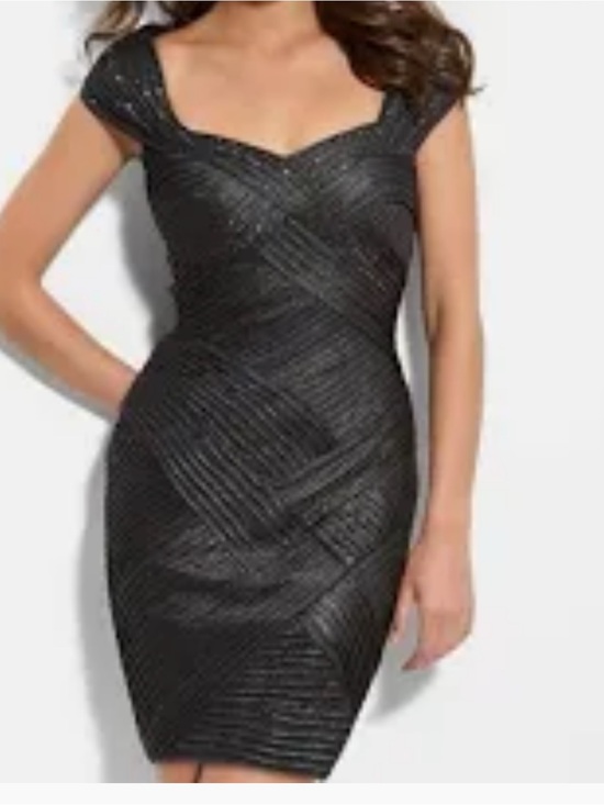 Tadashi Shoji Dresses & Skirts - Tadashi Shoji gray silver metallic dress sz- small